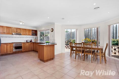 Property photo of 32 Crows Lane Glen Waverley VIC 3150