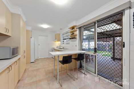 Property photo of 18 Beverley Street Kings Park VIC 3021