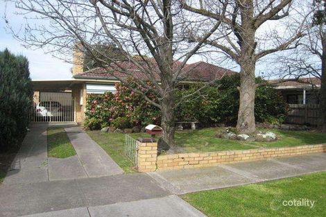 9 Raymond St, Dandenong, VIC 3175