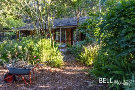 25 Short Rd, Macclesfield, VIC 3782