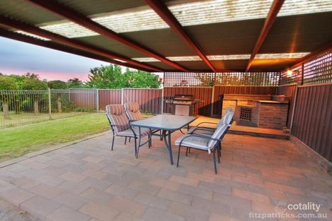 Property photo of 19 Henschke Avenue San Isidore NSW 2650