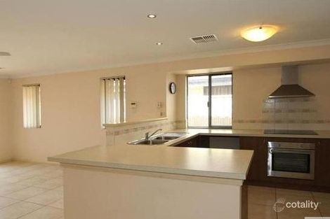 Property photo of 2/53 Phillips Way North Yunderup WA 6208