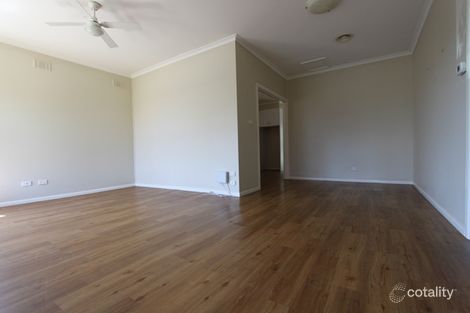Property photo of 11 Hillbar Rise Karabar NSW 2620