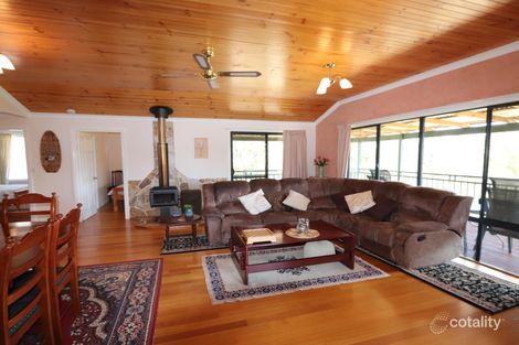 Property photo of 20 Ravenhill Heights Ocean Beach WA 6333