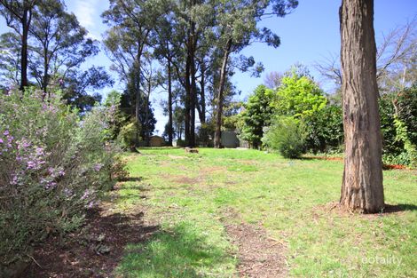 14 Margaret Rd, Avonsleigh, VIC 3782