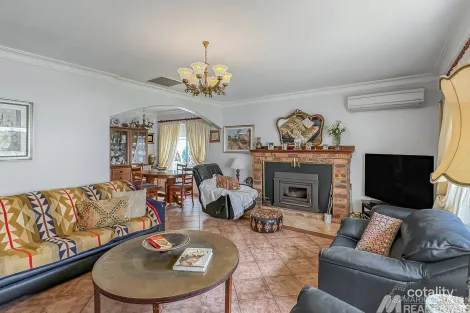 Property photo of 28 Roberts Crescent Gillen NT 0870