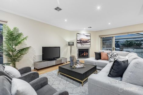 Property photo of 4 Marsham Road Mount Waverley VIC 3149
