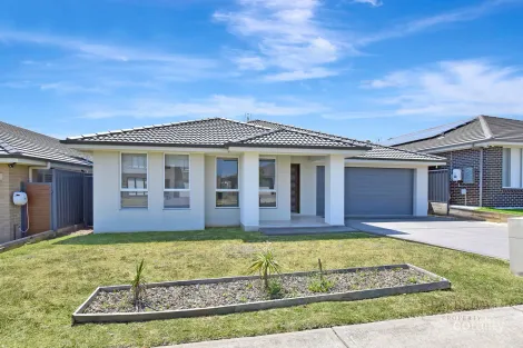 Property photo of 26 Kurrabung Drive Fletcher NSW 2287
