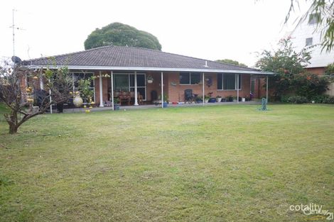 Property photo of 16 Rest Point Parade Tuncurry NSW 2428