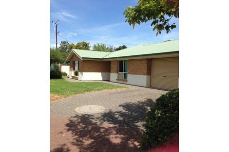 Property photo of 27 Kirkby Circuit Greenacres SA 5086