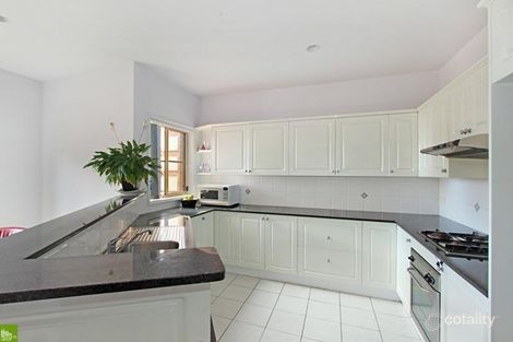 Property photo of 11/6 Kembla Street Balgownie NSW 2519