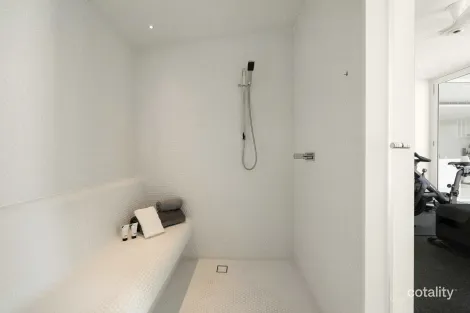 Property photo of 46 Woodroffe Avenue Main Beach QLD 4217