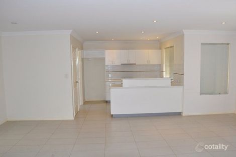 Property photo of 14 Zamia Loop Wannanup WA 6210