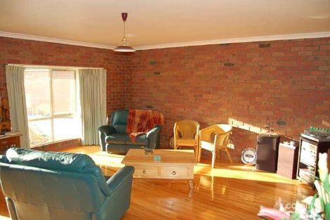 Property photo of 5 Pike Place Bacchus Marsh VIC 3340