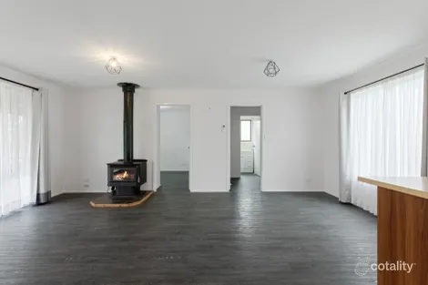 Property photo of 13 Ocean Reach Cape Woolamai VIC 3925