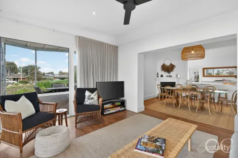 Property photo of 11 Admiral Terrace Goolwa SA 5214