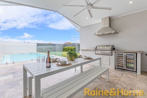 Property photo of 51 Waterway Crescent Dubbo NSW 2830