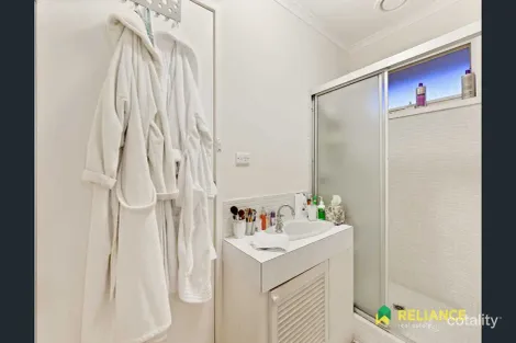 Property photo of 15 Warringa Crescent Hoppers Crossing VIC 3029