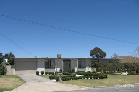 10 Churchill Dr, Modbury North, SA 5092