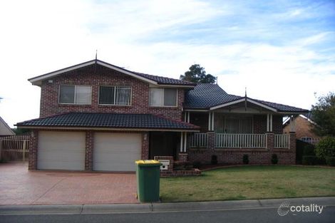 3 Hickory Pl, St Clair, NSW 2759