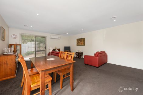 Property photo of 7 Wisteria Close Kilsyth VIC 3137