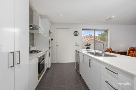 Property photo of 7 Wisteria Close Kilsyth VIC 3137