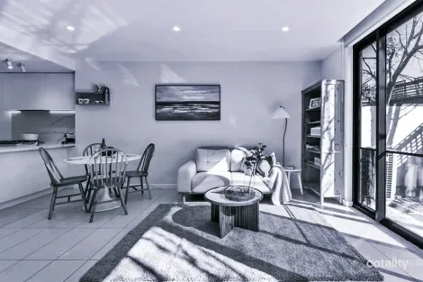 Property photo of 6/33 Queens Avenue Doncaster VIC 3108