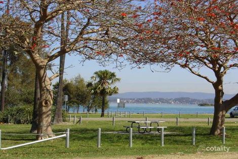 Property photo of 34 Lakeview Parade Pelican NSW 2281