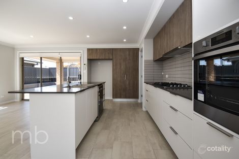 Property photo of 28 Miriam Drive Orange NSW 2800