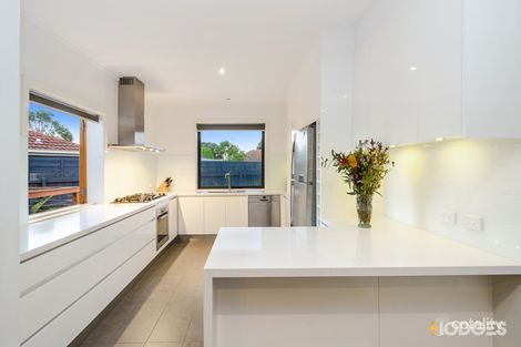 Property photo of 4 Glengala Court Mentone VIC 3194