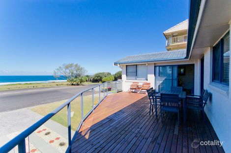 Property photo of 15 Pacific Parade Yamba NSW 2464