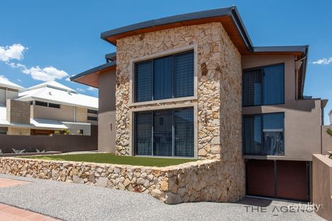 Property photo of 37 Brindabella Crescent Halls Head WA 6210