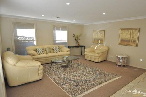 Property photo of 10 Savoy Place Dubbo NSW 2830