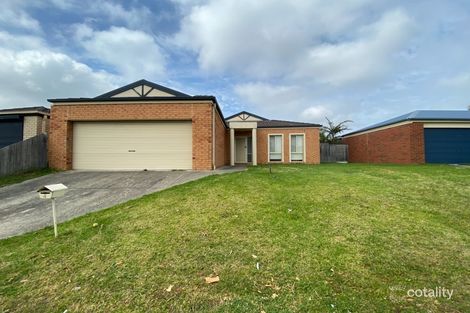 4 Vivi Ct, Skye, VIC 3977