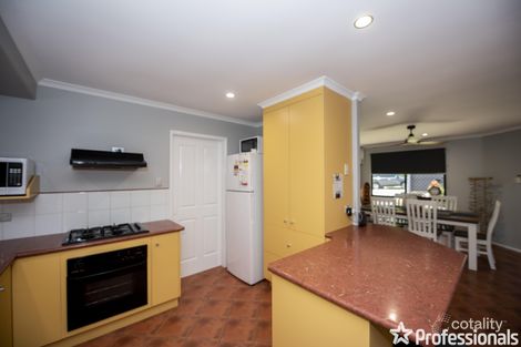 Property photo of 8 Hillcrest Street Eimeo QLD 4740
