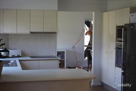 Property photo of 18 Encore Crescent Ashmore QLD 4214