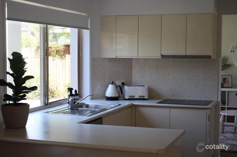 Property photo of 18 Encore Crescent Ashmore QLD 4214