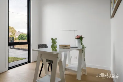 Property photo of 15 Jassa Street Bentleigh East VIC 3165