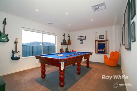 Property photo of 37 Hackney Circuit Clyde North VIC 3978