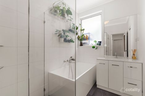 Property photo of 2A Herbert Street Watsonia VIC 3087