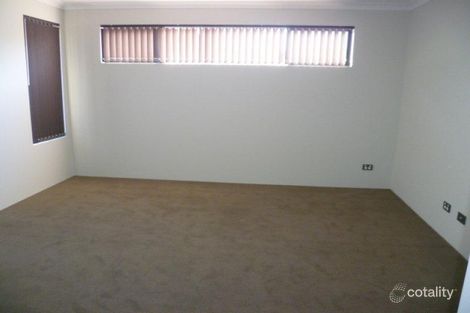 Property photo of 29 Mahoney Street Success WA 6164