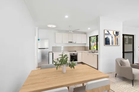 Property photo of 9 Tarana Close Caravonica QLD 4878
