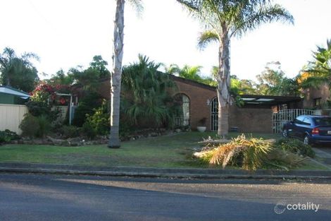 99 Moala Pde, Charmhaven, NSW 2263