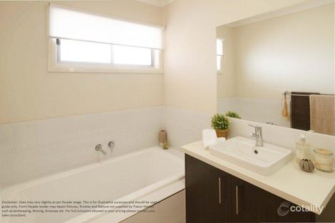 Property photo of 13 Koslow Street Armstrong Creek VIC 3217