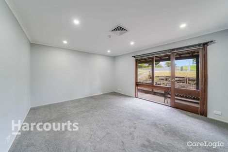 Property photo of 19 Jarndyce Avenue Ambarvale NSW 2560