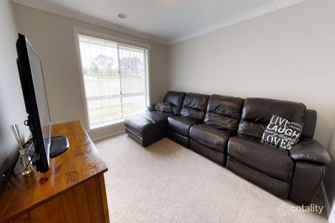 Property photo of 6 Clem McFawn Place Orange NSW 2800