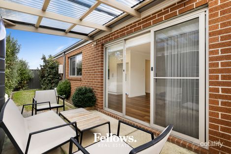 Property photo of 12 Woodlet Place Pakenham VIC 3810