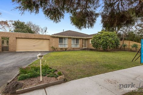 17 Stoneleigh Ave, Boronia, VIC 3155