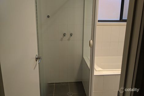 Property photo of 22 Stang Place Macgregor ACT 2615