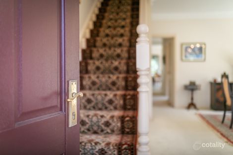 18 Dover Ct, Dover Gardens, SA 5048